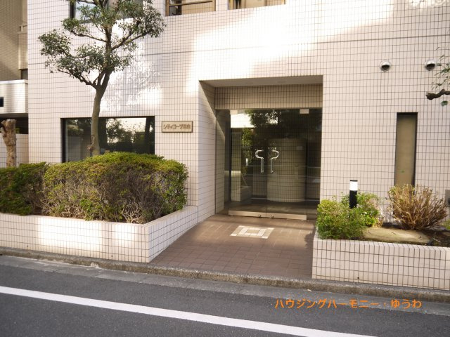 【エントランス】 | シティコープ目白　 | 清廉とされたエントランスになっています。