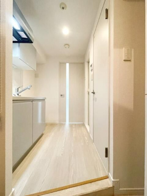 【玄関】 | メインステージ秋葉原駅前