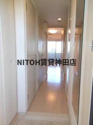 【玄関】 | ガーラ・ステーション新宿御苑前