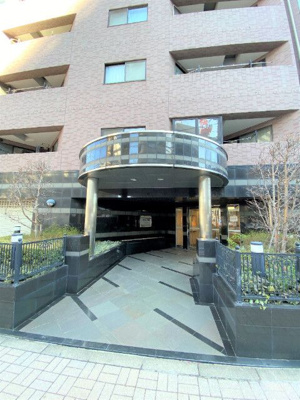 【エントランス】 | アムフラット蔵前ステーションフロント