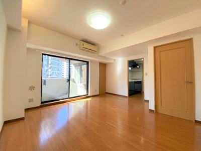 【居間・リビング】 | アムフラット蔵前ステーションフロント