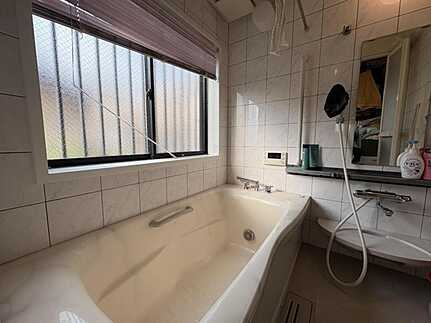 広島市西区草津梅が台　中古一戸建て(JS)の浴室