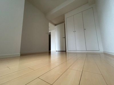 【洋室】 | ＫＤＸレジデンス東新宿