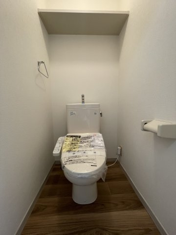 クレール下北沢のトイレ