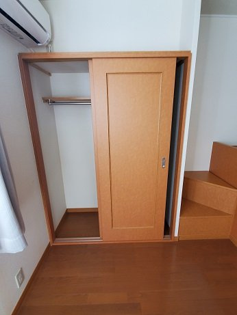 レオパレス滝子の内装