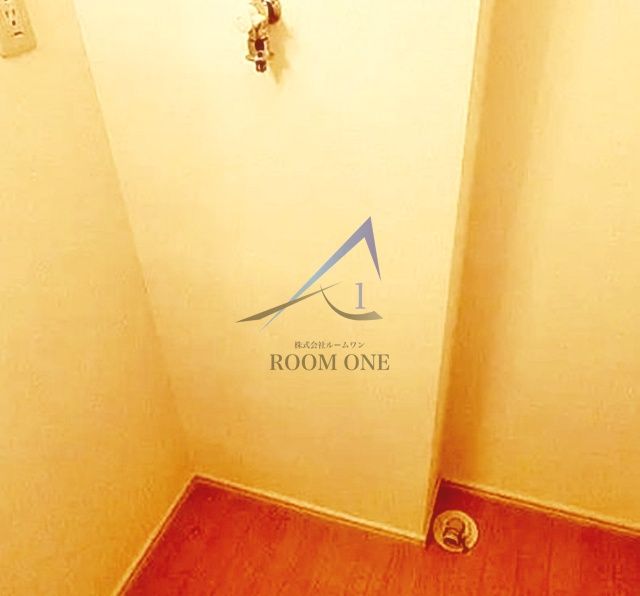 ＳＴＥＬＬＡの設備|洗濯機置き場です。