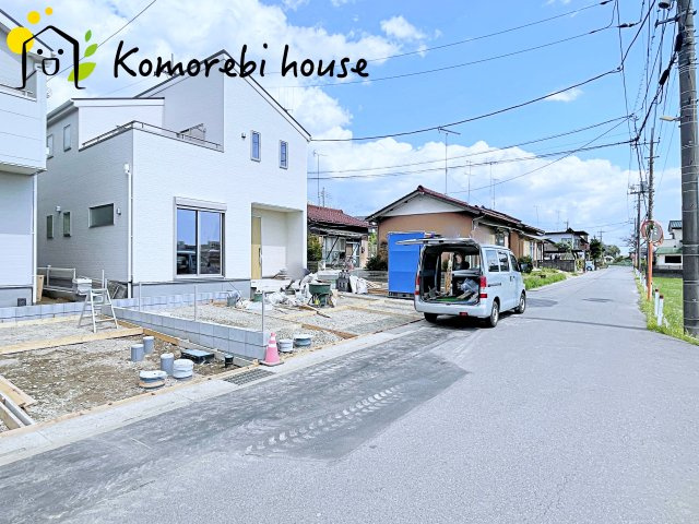 鴻巣市登戸　第2　新築一戸建て　リーブルガーデン　03の前面道路含む現地写真|前面道路含む現地写真です