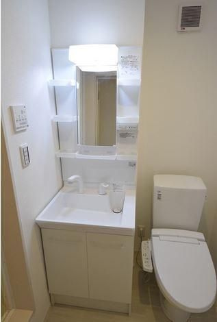 クレメント船橋 の独立洗面台