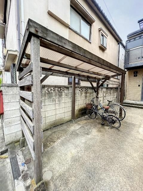 シェ・フルールのその他