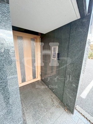 【エントランス】 | カナリーテラス志村坂上 | 落ち着いたエントランスです