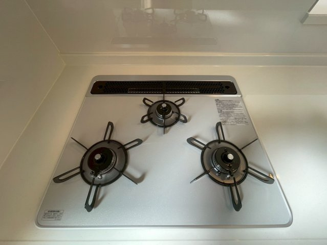 【防犯設備】 | 練馬区南大泉３丁目　中古戸建て | 来訪者の顔を確認できるTVモニター付きインターホンで安心です