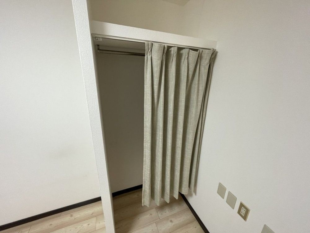 エクラ難波南の収納