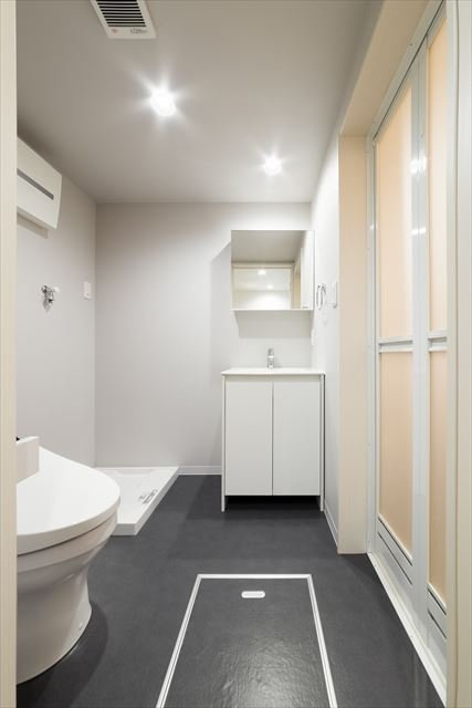 ティーラアパートメントの独立洗面台