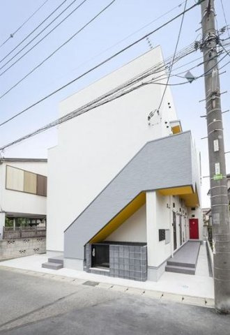 ティーラアパートメントの外観