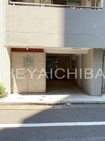 UNREVE秋葉原　-アンレーヴ秋葉原-のエントランス