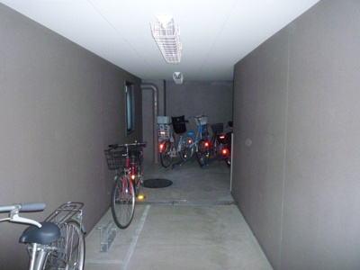 【駐輪場】 | リソシエ・ヴァリエ西院