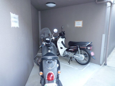 【駐輪場】 | リソシエ・ヴァリエ西院