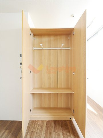 naheナーエの収納|大きなものも収納できそうです