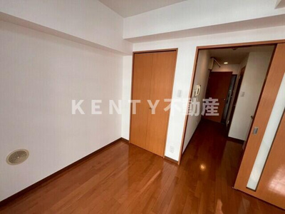 【寝室】 | メルシー大森コモード | 使い勝手のいい寝室です