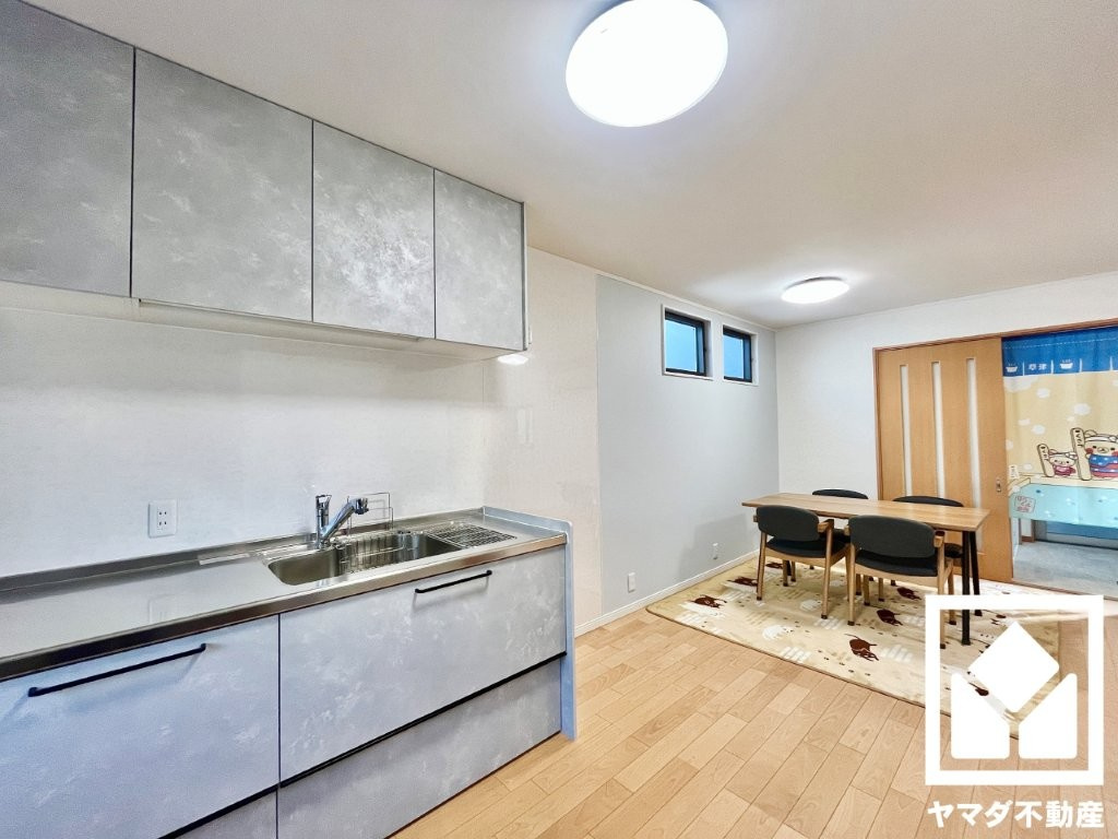 宇治市槇島町南落合の居間・リビング