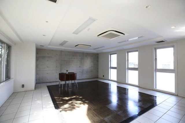 CALM. KOIWA WESTのロビー