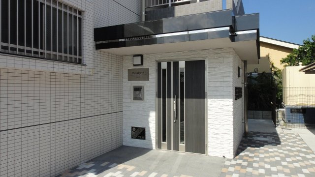 グレイス ボヌールのエントランス|建物入り口（エントランス、オートロック付き）