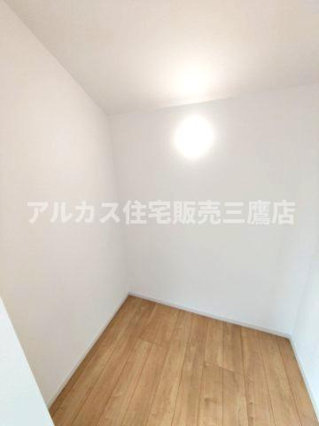 【内覧動画公開中！】調布市深大寺東町４丁目 京王線 調布駅 新築戸建の収納