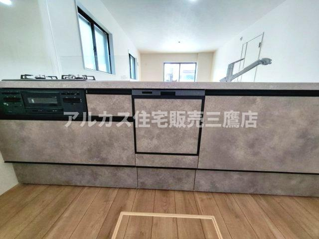 【内覧動画公開中！】調布市深大寺東町４丁目 京王線 調布駅 新築戸建のキッチン