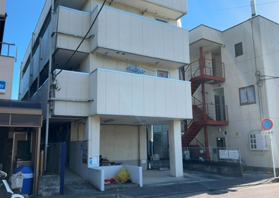 【外観】 | アベニュー三田Ⅰ | 土地探しをしていると都市計画区域という言葉を目にすると思います。法律によって、都道府県知事や国土交通大臣が指定するエリアのことを指しており、都市計画区域は市街化区域と市街化調整区域に分けられています。
