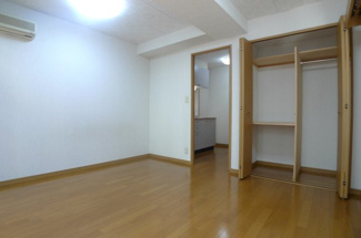 【居間・リビング】