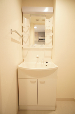 【洗面所】 | リブリ・Blanc