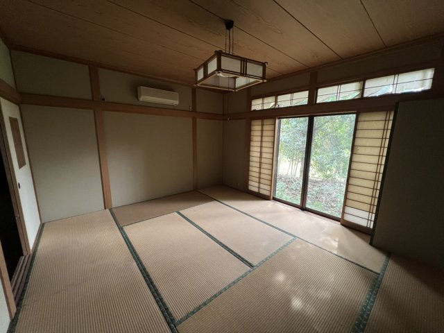 人吉市下城本町戸建ての和室