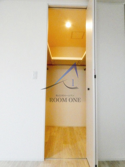 グラン　トルチェ　ドゥ　Ｇｒａｎｄ　Ｔｏｒｔｕｅ　Ｄｅｕｘの収納|ウォークインクローゼットです。