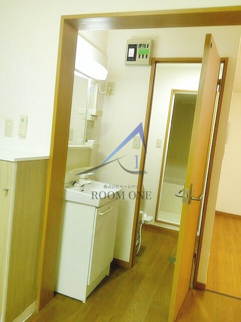 ユーパレスの洗面所|洗面台です。