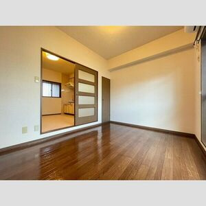 ル ヴェルジェの居間・リビング