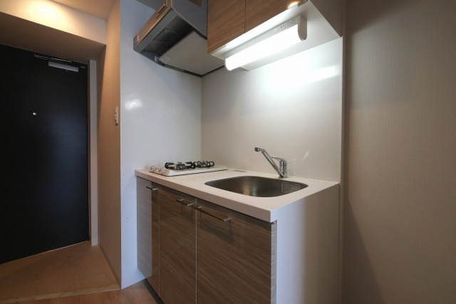 エスリードレジデンス大阪ウエストコートのキッチン