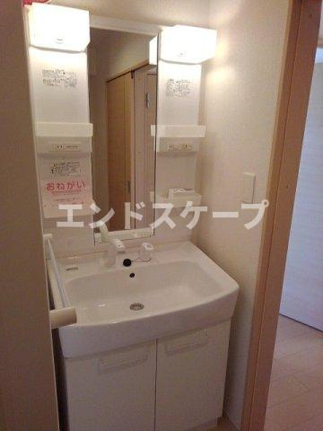 シュティルＡの洗面所|高崎、前橋のお部屋探しはエンドスケープまで！お客様の理想お聞かせ下さい♪