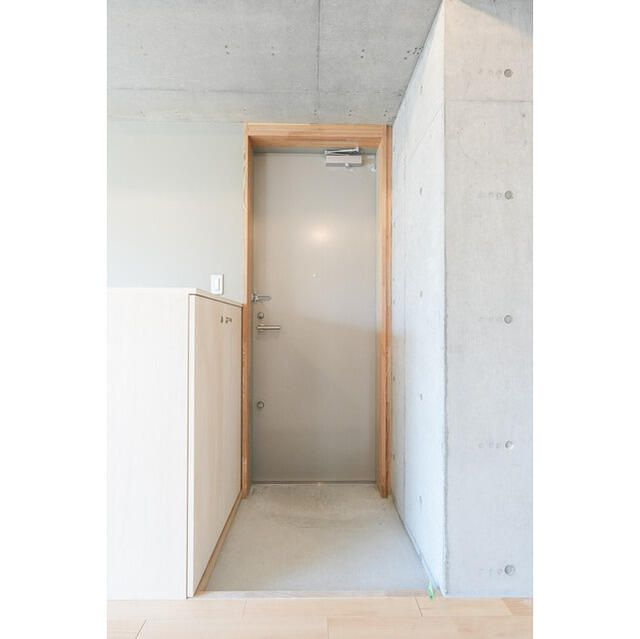 品川港南テラスの玄関