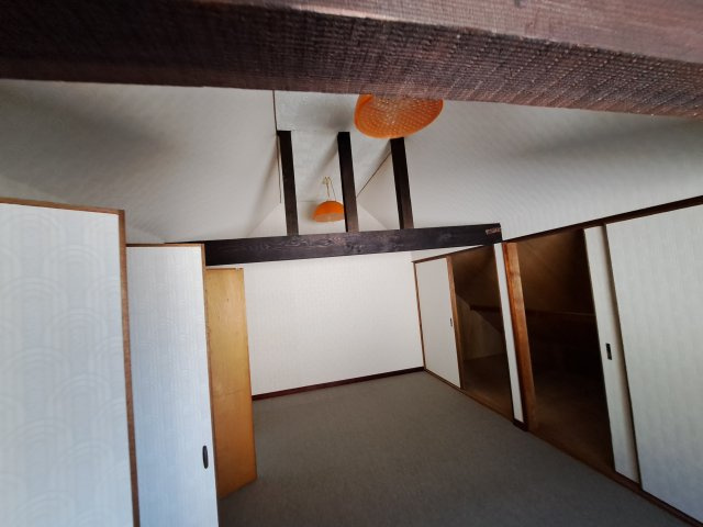 西条市飯岡2480-36　中古戸建の内装