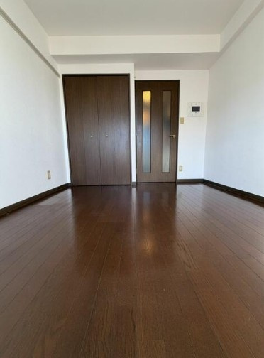 【洋室】 | パークウェル池袋 | 心地よい光と風があふれています。プライベートな自分時間を快適に過ごせるお部屋。