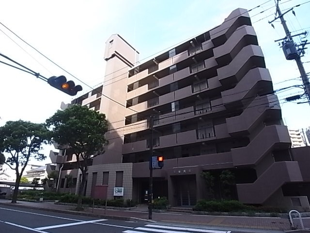 プランドール兵庫駅南通の外観