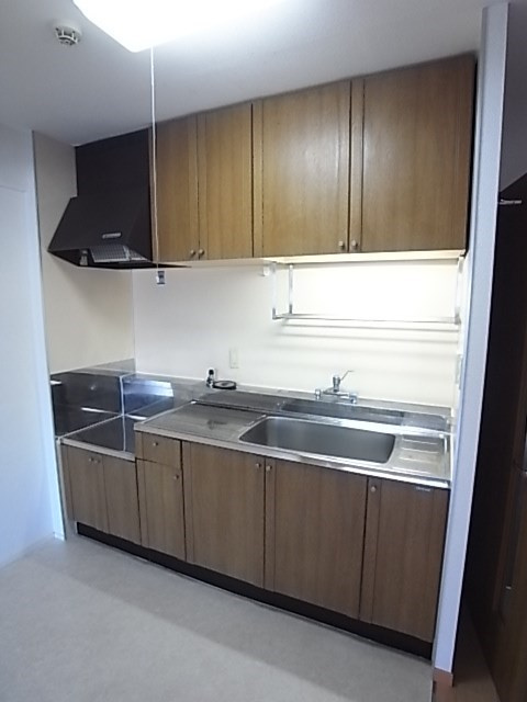 プランドール兵庫駅南通のキッチン