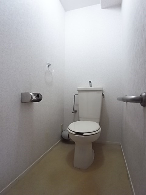 プランドール兵庫駅南通のトイレ