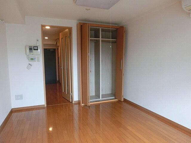 荒川区荒川４丁目の賃貸マンションの居間・リビング