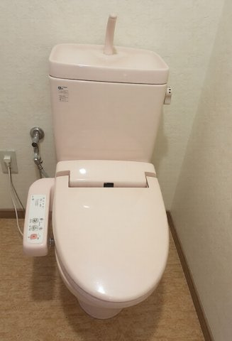 荒川区荒川４丁目の賃貸マンションのトイレ