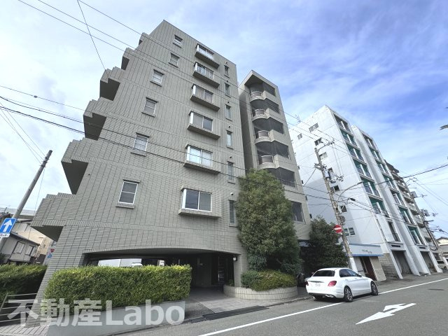 徳島市伊月町４丁目の賃貸マンション