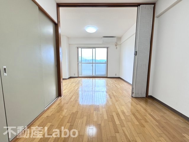 徳島市住吉４丁目の賃貸マンションの洋室