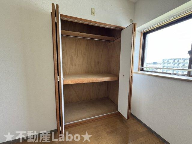 徳島市南島田町２丁目の賃貸マンションの収納