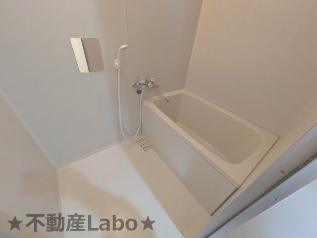 コロポックル7の浴室