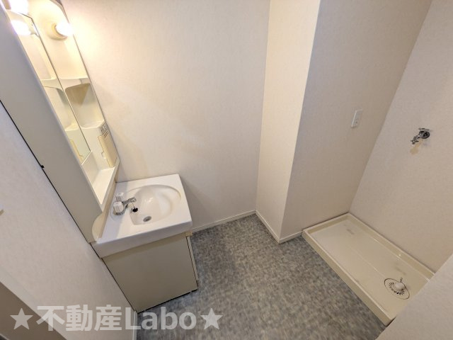 コロポックル7の洗面所